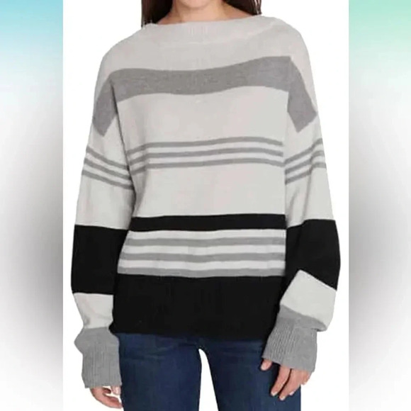 Lucky brand women’s small grey black colorblock pullover sweater - Picture 1 of 5